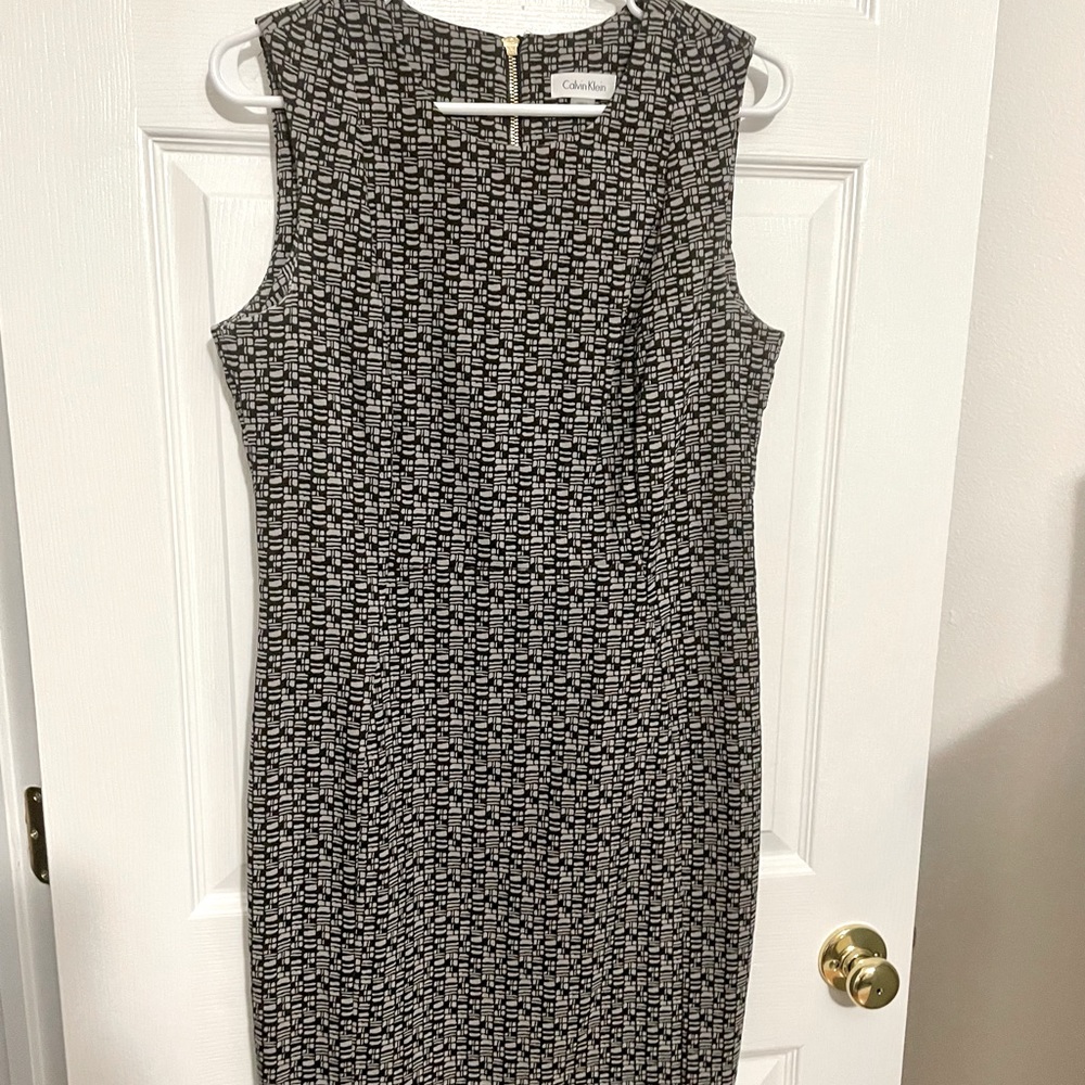 EUC Calvin Klein shell dress